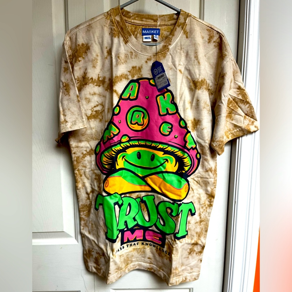 Chinatown Market Tshirt Mens Medium